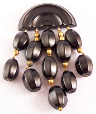 BP651 black bakelite bead dangly pin